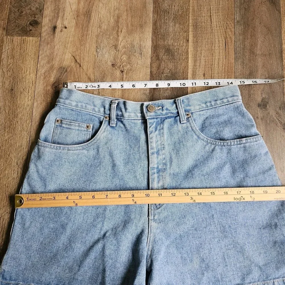 Halston Jeanswear Vintage High Waisted Denim Shorts Medium Wash Blue 90s... - Picture 2 of 8